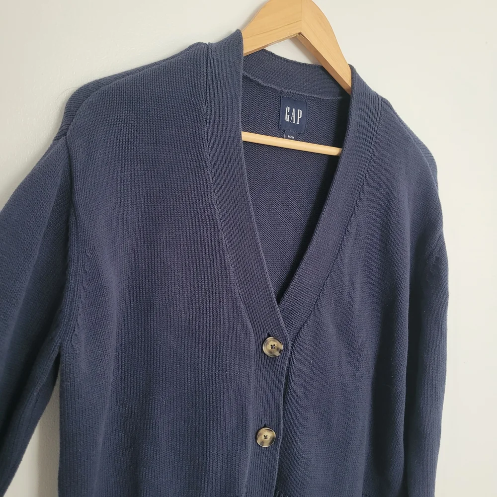 GAP Women's Navy Blue Knit Sweater Cardigan 100% Cotton Size M - Picture 2 of 10